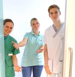 Schülerinnen und Schüler ab 15 Jahren sind eingeladen zum ersten Ausbildungsabend im Maria-Josef-Hospital in Greven am 23. Mai.