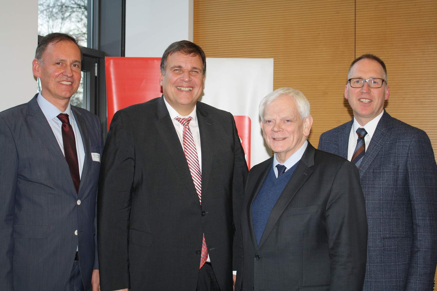 Organisatoren und Referenten des „CiK-Forums“ (v.l.): Prof. Dr. Michael Fischer, Thomas Gäde, Josef Leenders, Dr. Klaus Goedereis.